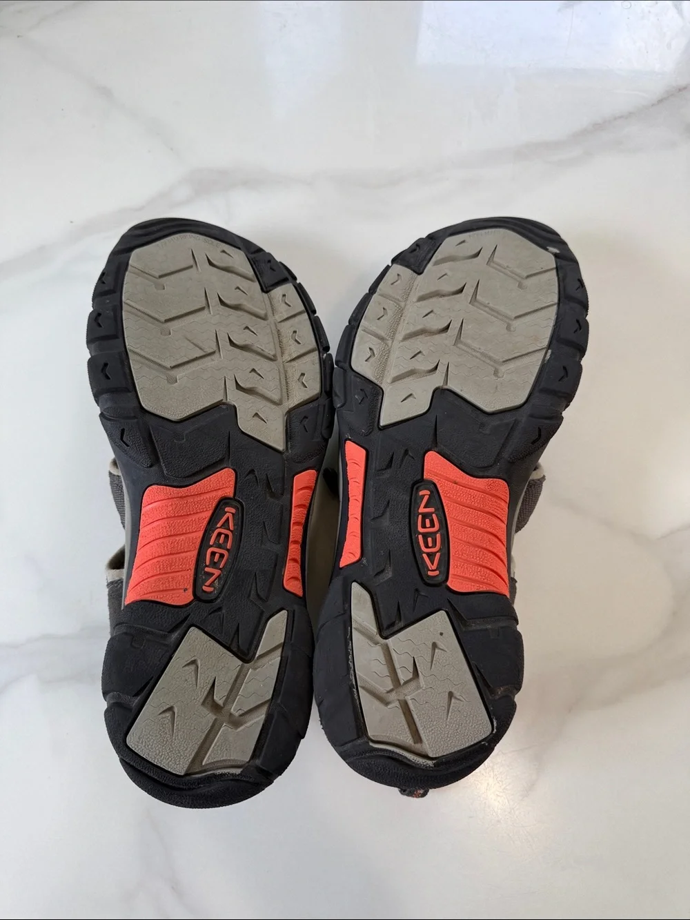 Keen durable closed